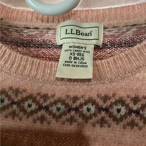 L.L. Bean Women’s Girl’s Lambs’ Wool Pullover Crewneck Sweater